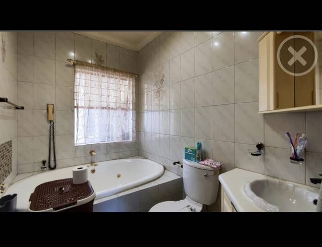 3 BEDROOM SECTIONAL TITLE FOR SALE IN EDLEEN